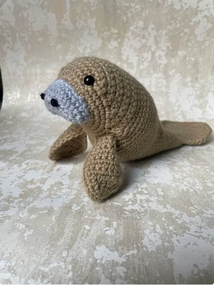 صورة لـ كيفية تجنب المُنتجات المُزيفة على Etsy بسبب الصور المُولدة بالذكاء الاصطناعي | 14G46IEK-r_O25uZI7kEcWg-DzTechs