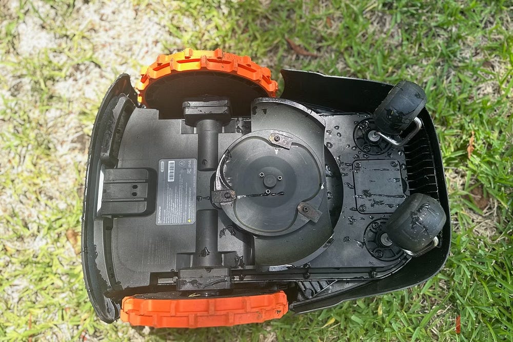 صورة لـ Segway Navimow i110N: كيف تحل الجزازة الروبوتية مُشكلة قص العشب بفعاليَّة | 1cJDob7jYmtN5l6jOEsCnZA-DzTechs