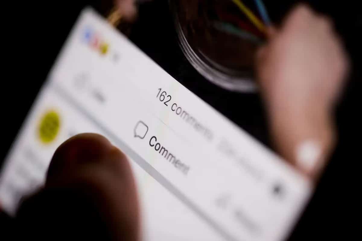 صورة لـ أخطاء شائعة ترتكبها على Facebook قد تُؤثر على حسابك وكيفية تجنبها | 1eCKCVg6vSS5YeJljyqQ_Bg-DzTechs