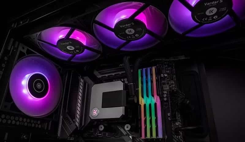 صورة لـ أهم الأشياء التي يجب معرفتها قبل استخدام التبريد المائي في الكمبيوتر | 1uC2xtELA6nZq_6pBipHNmQ-DzTechs