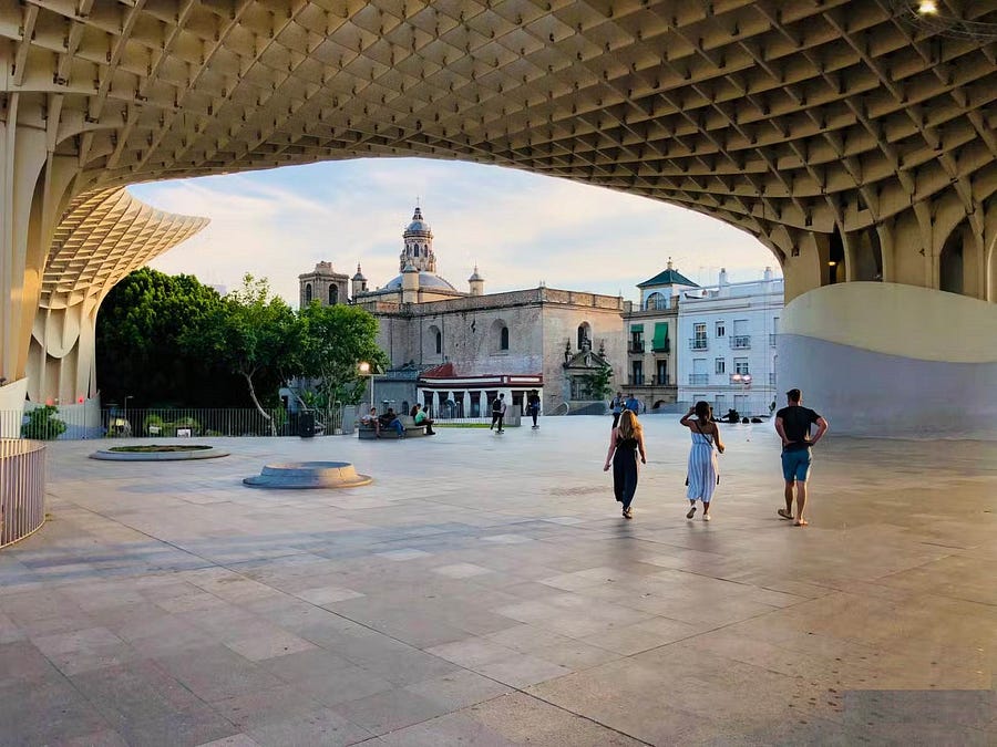 صورة لـ التقاط صور معمارية مُذهلة باستخدام الهاتف الذكي | 1wOG67STHBFRDwr7cTgChKw-DzTechs