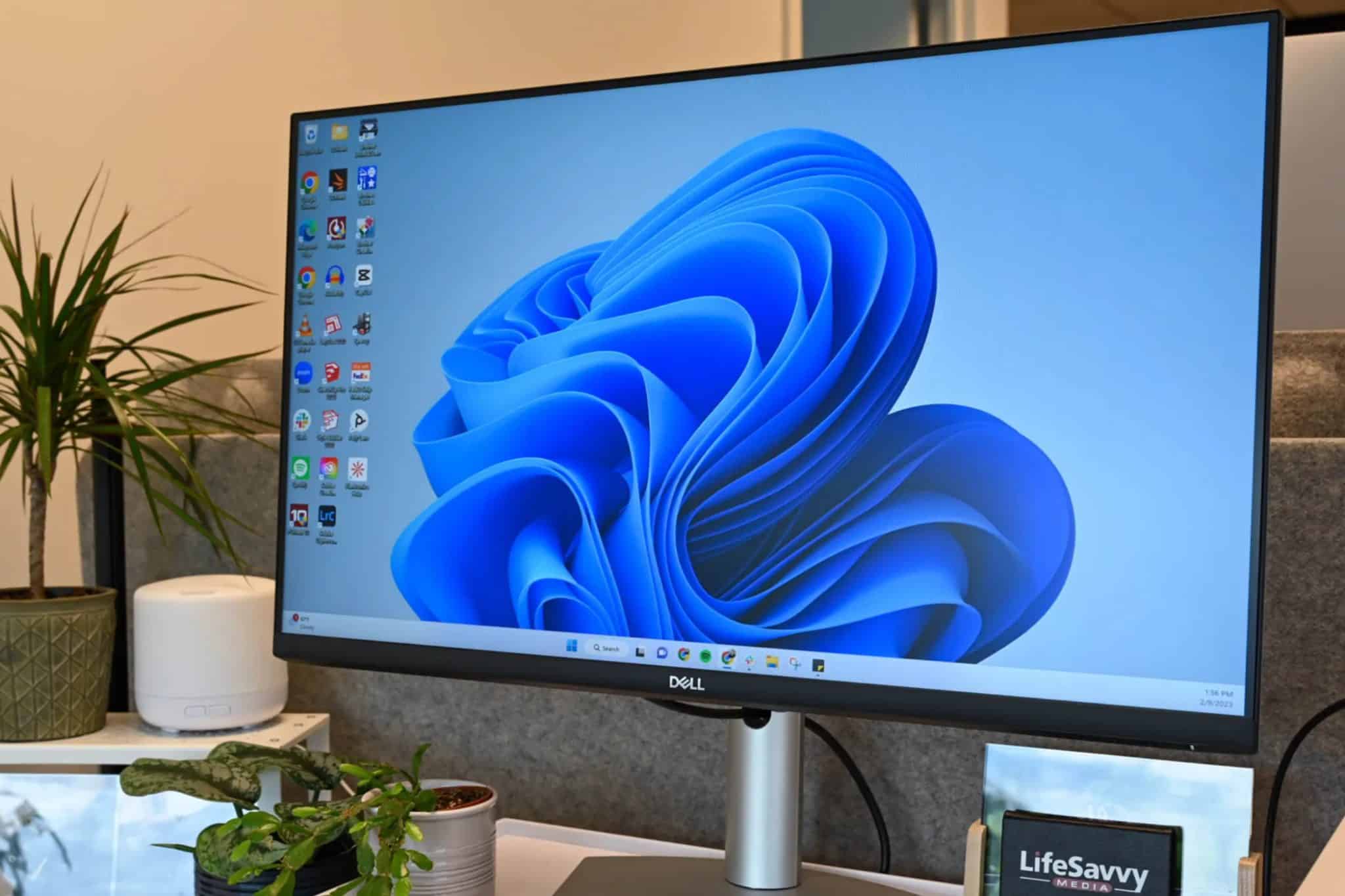 جهاز كمبيوتر يعمل بنظام Windows