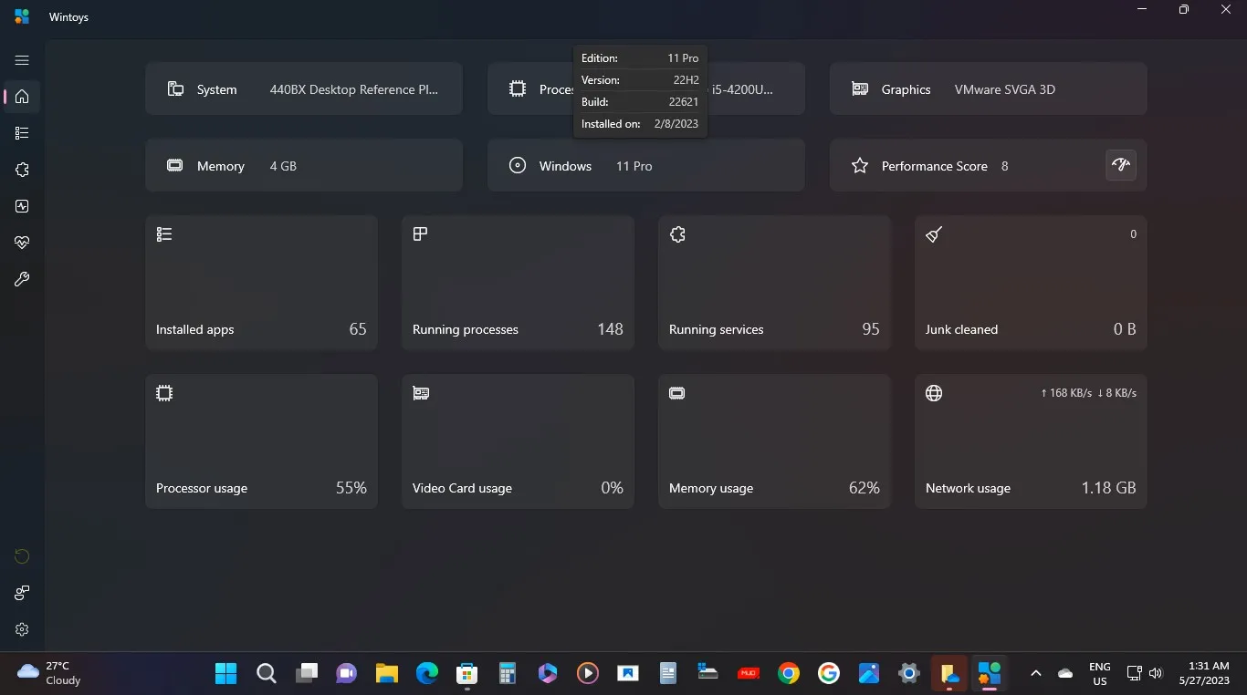 شاشة WinToys الرئيسية مع تفاصيل الأجهزة والبرامج