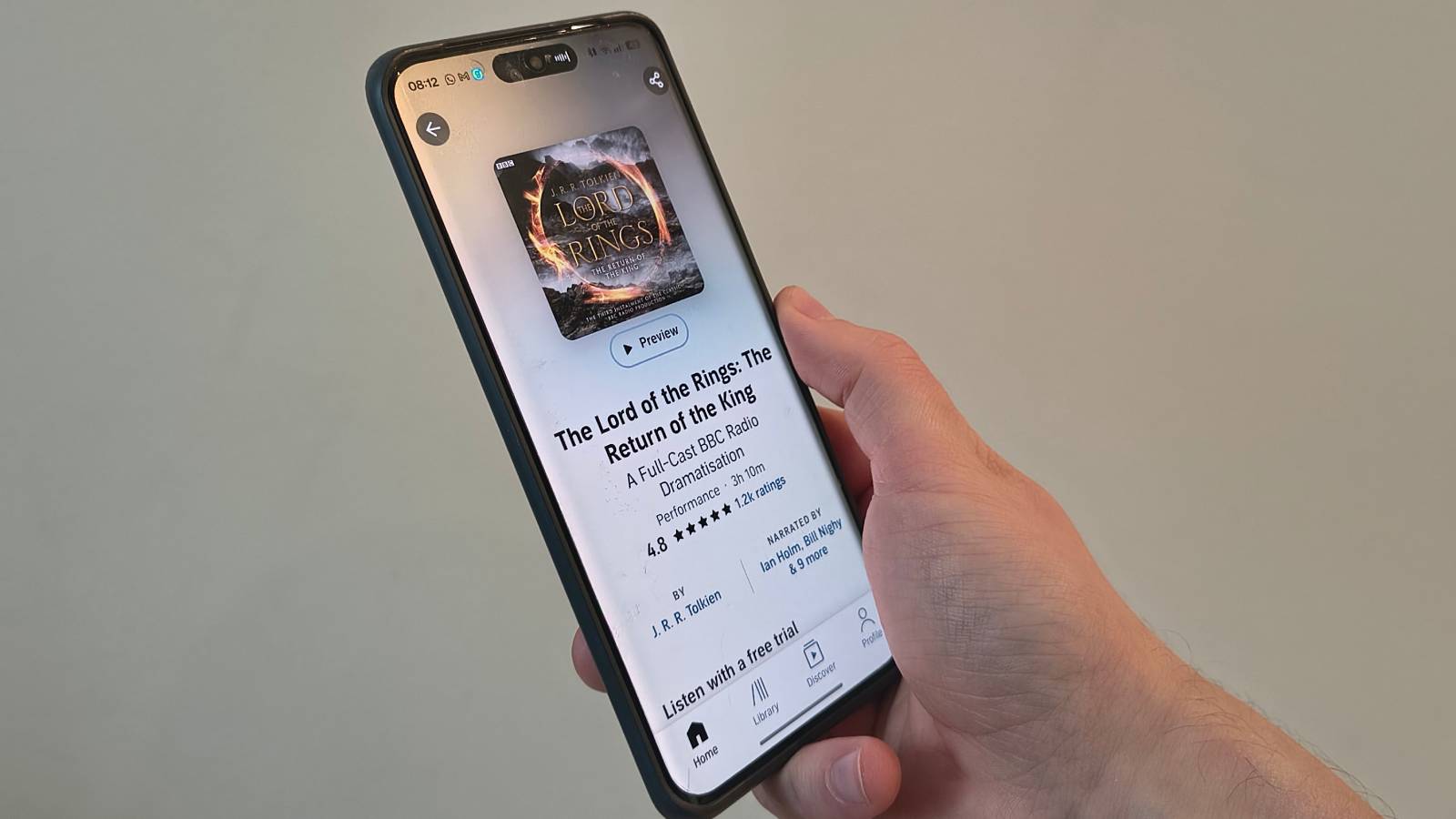 تطبيق Audible على هاتف Realme.