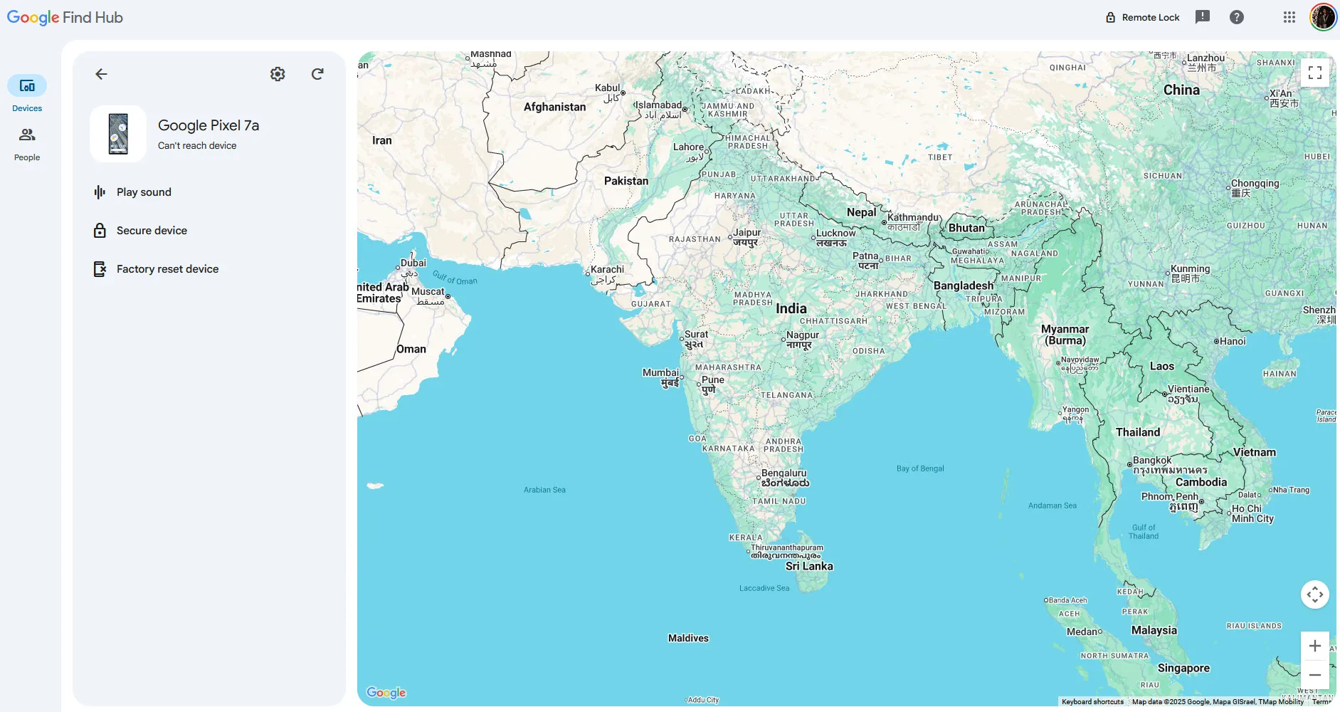 Google Find Hub tracking screen
