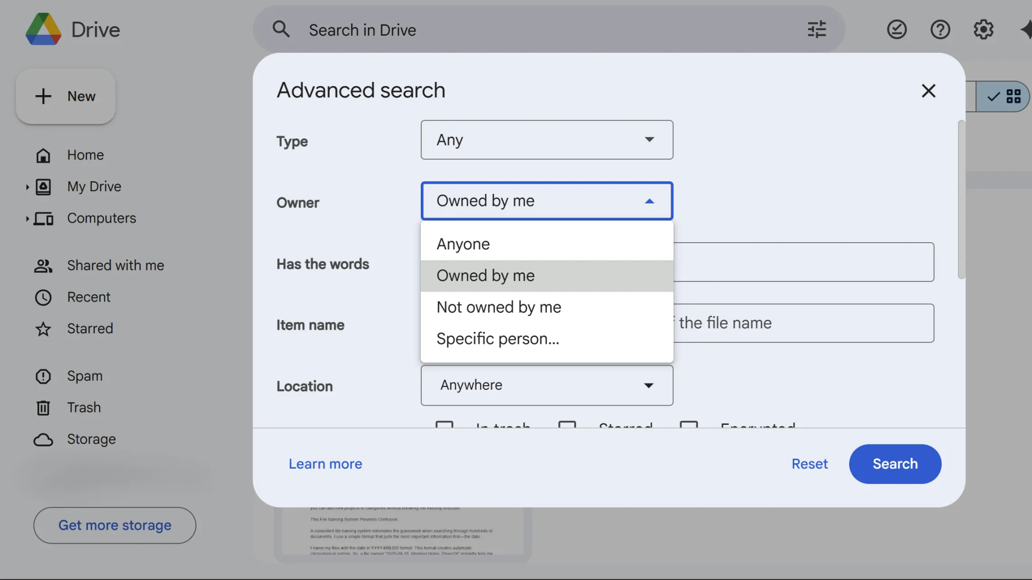 مربع حوار البحث المتقدم في Google Drive.