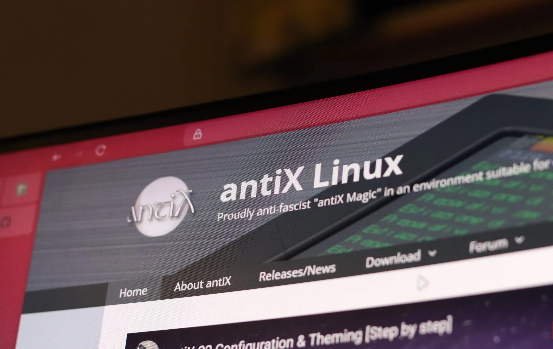 موقع AntiX Linux