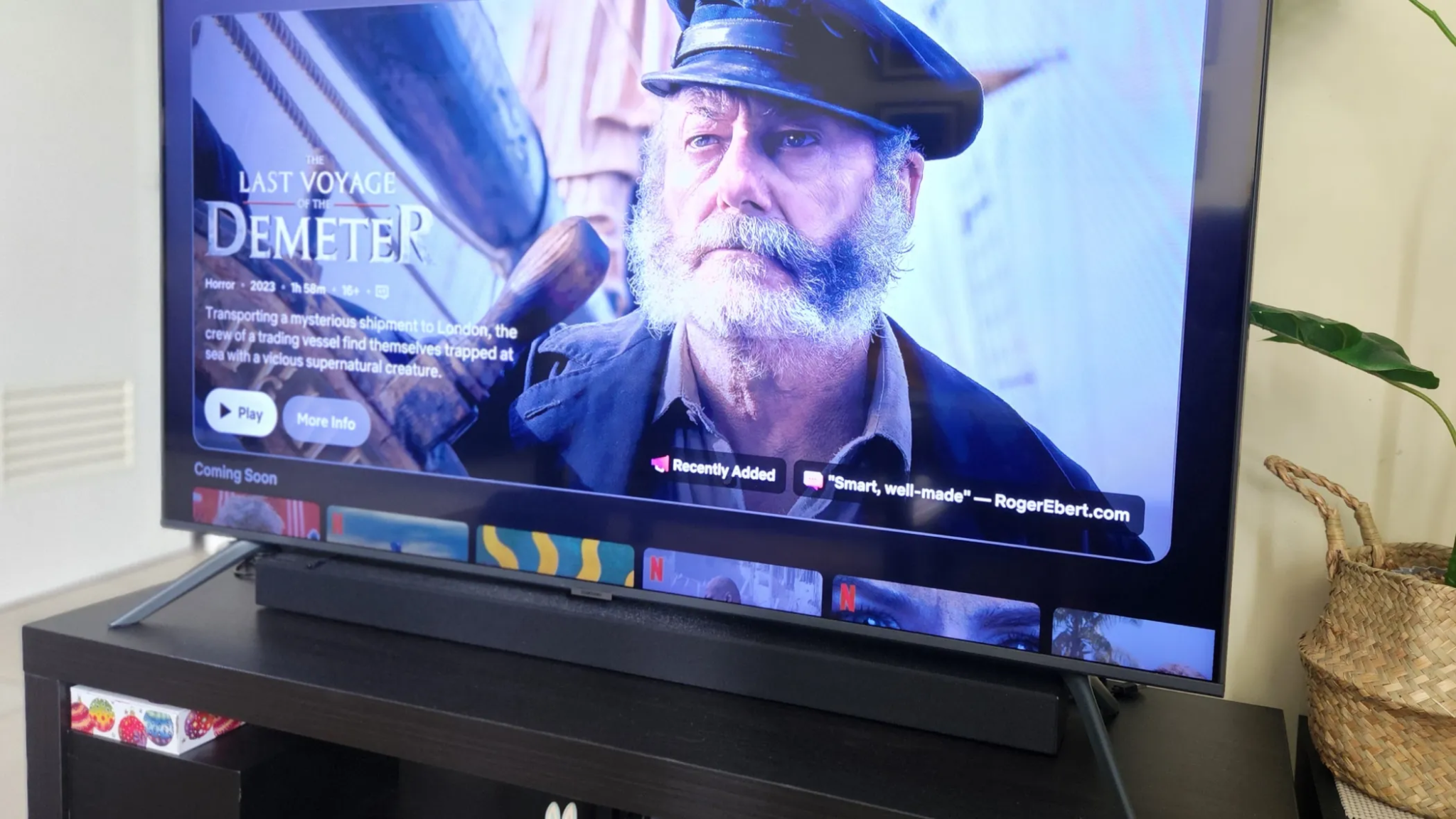 مكبر الصوت والتلفزيون