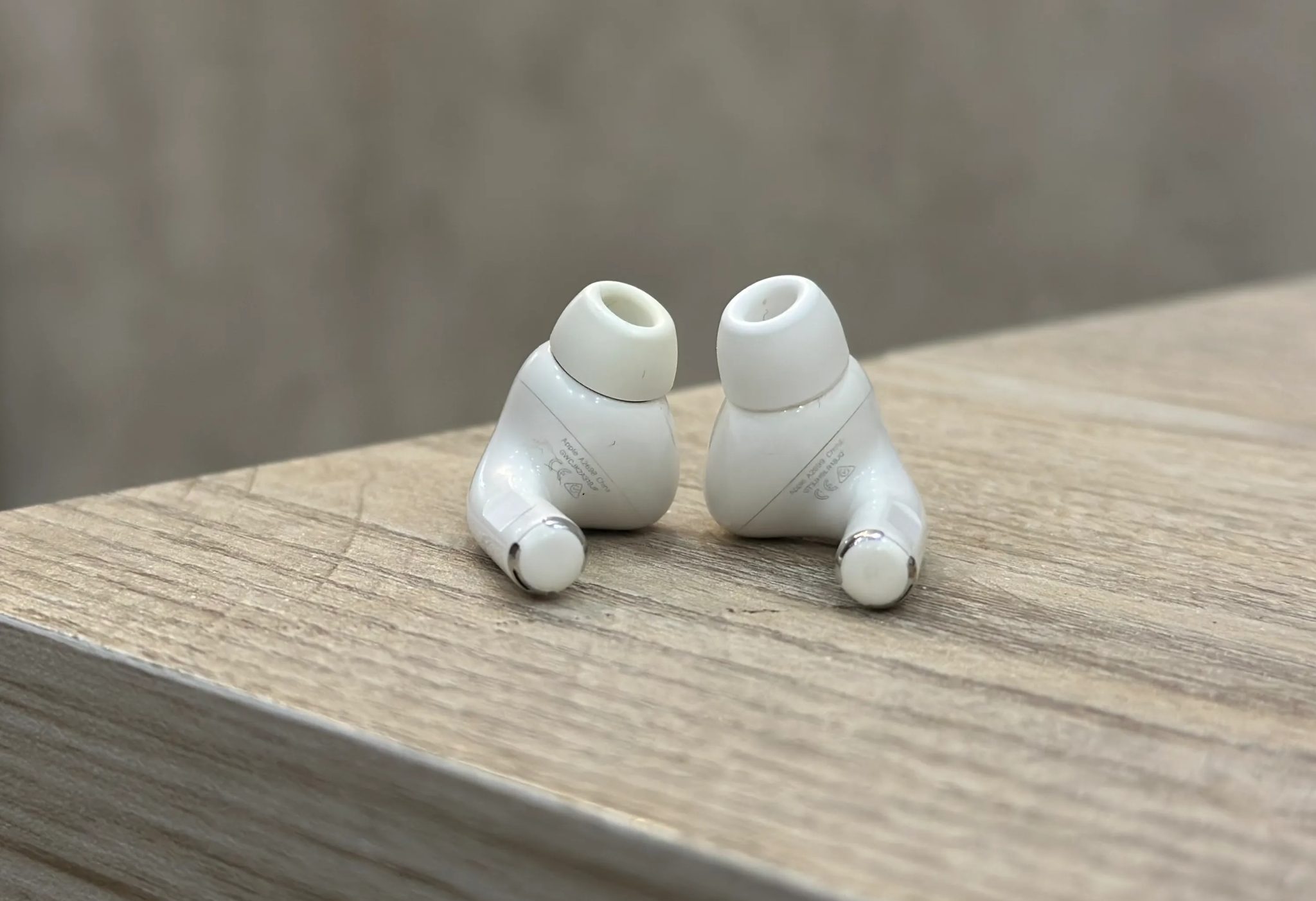 الجانب السفلي من Apple Airpods Pro 2