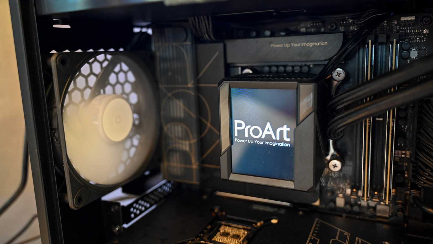 ProArt Display in Asus ProArt Z790 Custom Workstation