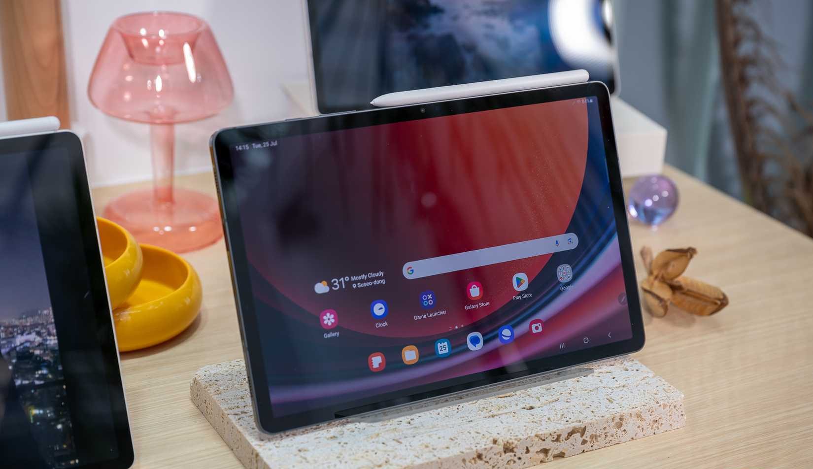 Samsung Galaxy Tab S9 showing its home screen