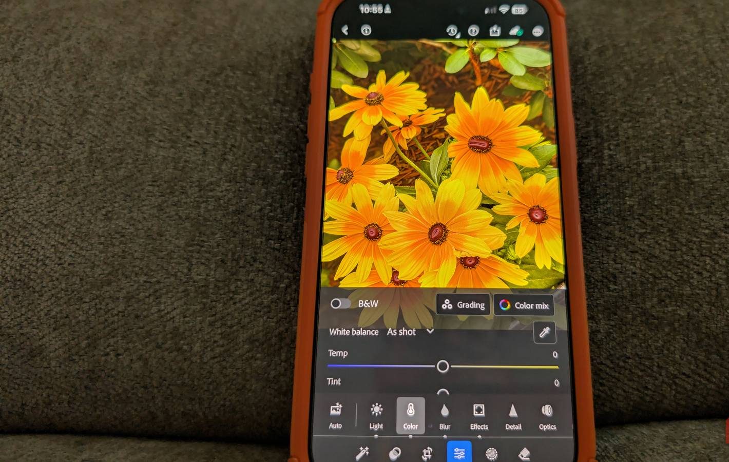 لست مصورًا محترفًا، ولكن هذا التطبيق يمنحني قدرات شبه احترافية في التصوير.