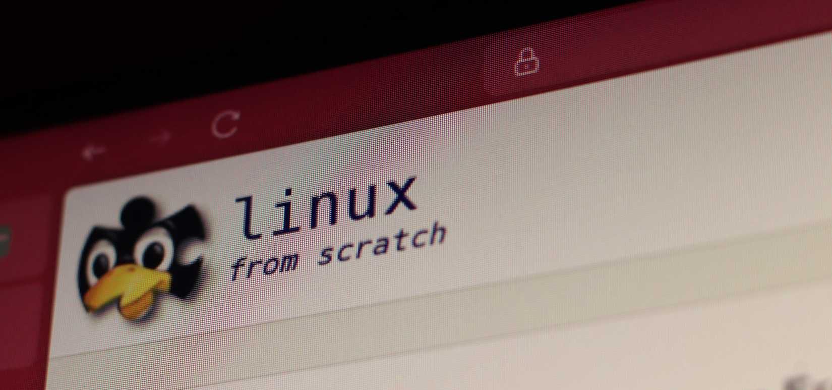 شعار Linux From Scratch على الموقع الرسمي.