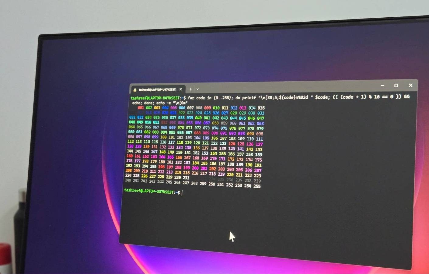 لماذا أفضّل استخدام Windows Terminal على موجه الأوامر: نظرة الخبراء على المزايا والفوائد