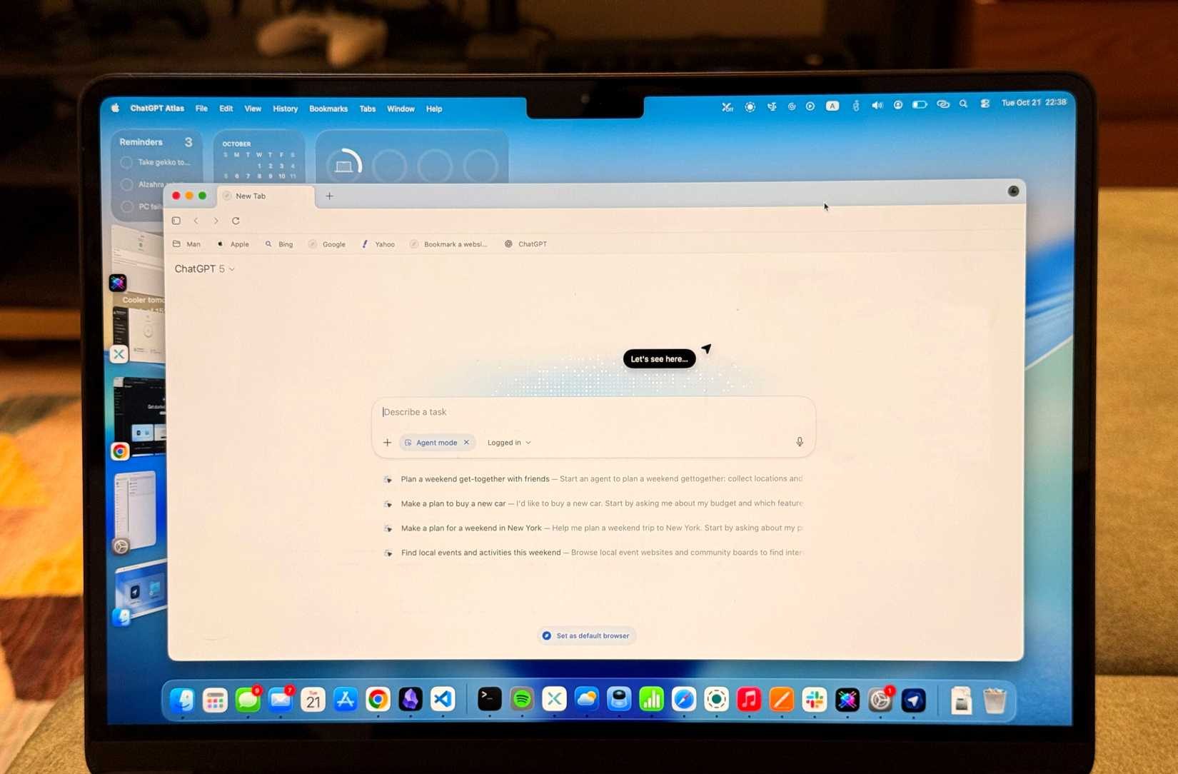 chatgpt atlas browser front on view macos.