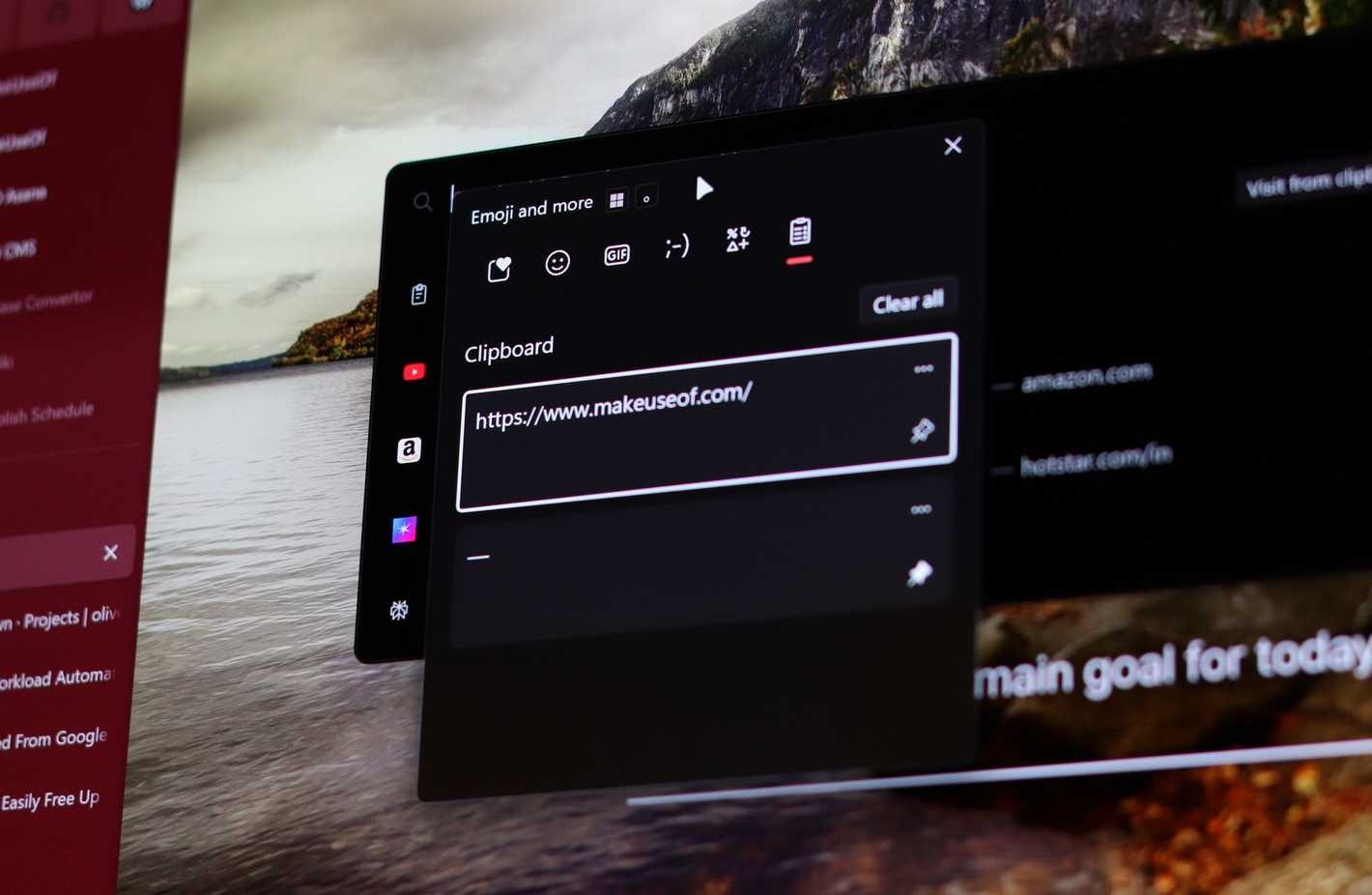 سجل الحافظة في Windows قيد التشغيل في متصفح Zen.
