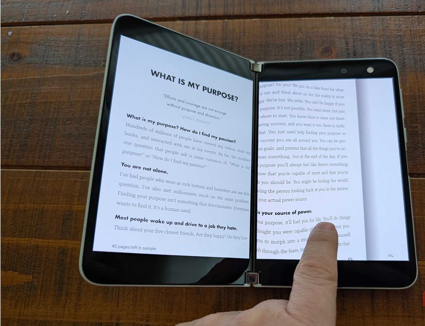 قراءة كتاب على Surface Duo